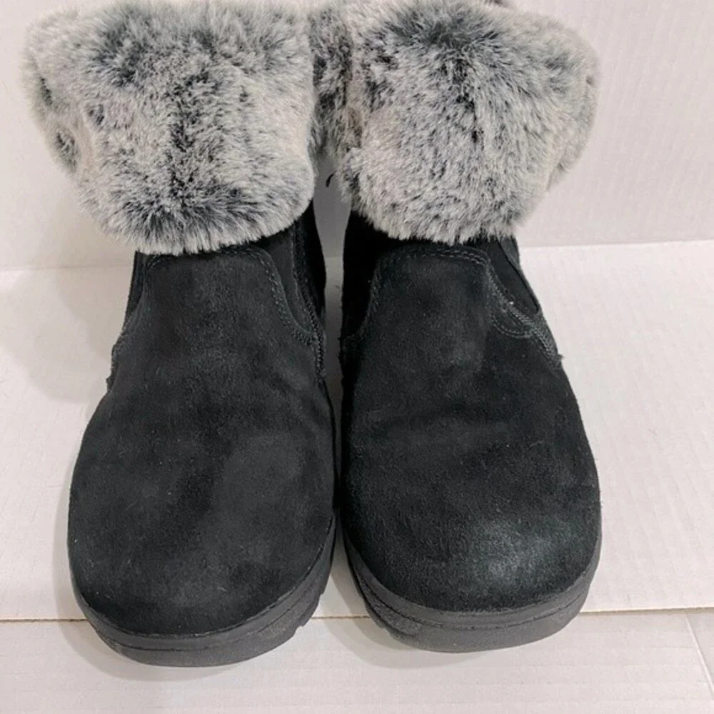 Khombu Women's Jessica Ankle Boots Faux Fur Shearling Lining-Size 6M